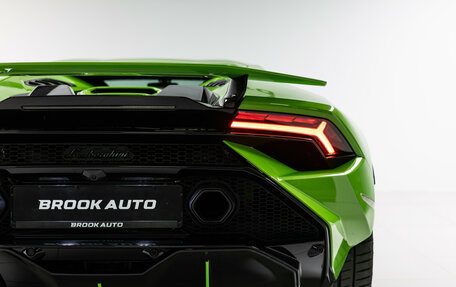 Lamborghini Huracán, 2024 год, 29 990 000 рублей, 30 фотография