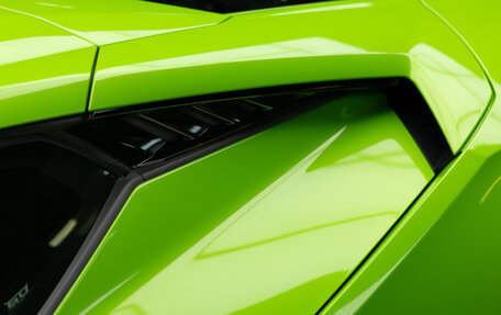 Lamborghini Huracán, 2024 год, 29 990 000 рублей, 31 фотография