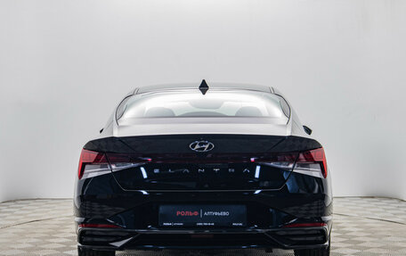 Hyundai Elantra, 2021 год, 2 019 000 рублей, 4 фотография