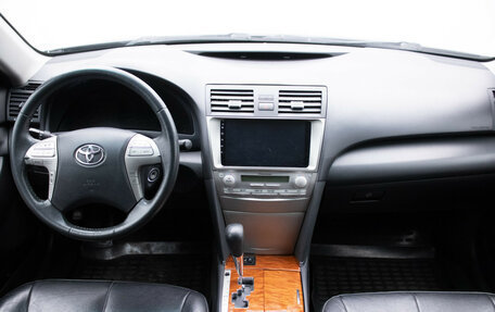 Toyota Camry, 2010 год, 1 395 000 рублей, 13 фотография