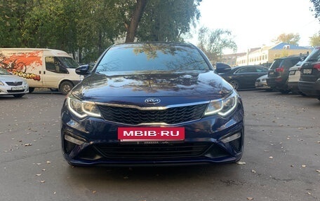 KIA Optima IV, 2019 год, 1 700 000 рублей, 2 фотография