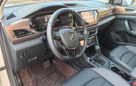 Volkswagen Tharu, 2022 год, 1 749 000 рублей, 14 фотография