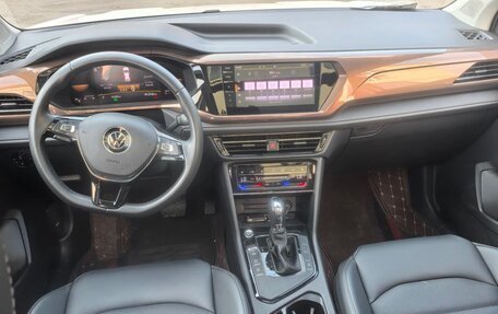 Volkswagen Tharu, 2022 год, 1 749 000 рублей, 12 фотография