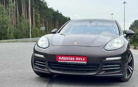 Porsche Panamera II рестайлинг, 2014 год, 2 800 000 рублей, 3 фотография