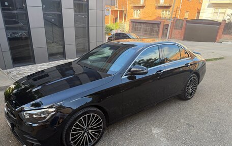 Mercedes-Benz E-Класс, 2020 год, 4 050 000 рублей, 1 фотография