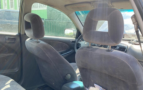 Toyota Avensis III рестайлинг, 2000 год, 150 000 рублей, 10 фотография