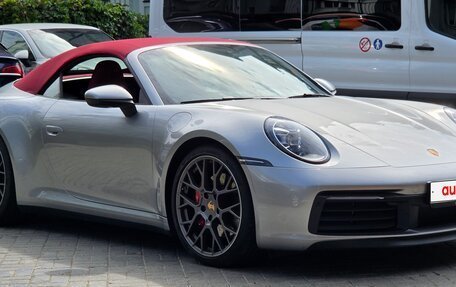 Porsche 911, 2019 год, 17 000 000 рублей, 39 фотография
