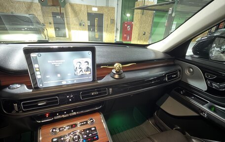 Lincoln Aviator II, 2019 год, 4 000 000 рублей, 17 фотография