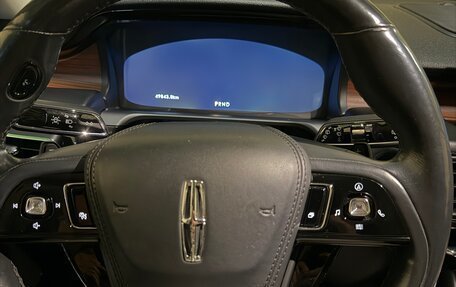 Lincoln Aviator II, 2019 год, 4 000 000 рублей, 23 фотография