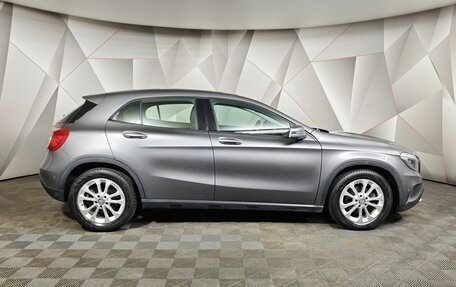 Mercedes-Benz GLA, 2016 год, 1 545 000 рублей, 6 фотография