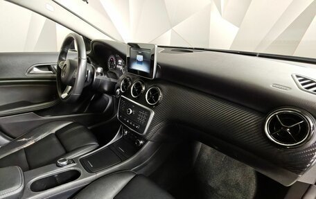 Mercedes-Benz GLA, 2016 год, 1 545 000 рублей, 13 фотография
