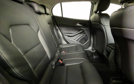 Mercedes-Benz GLA, 2016 год, 1 545 000 рублей, 16 фотография