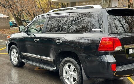 Toyota Land Cruiser 200, 2015 год, 4 300 000 рублей, 7 фотография