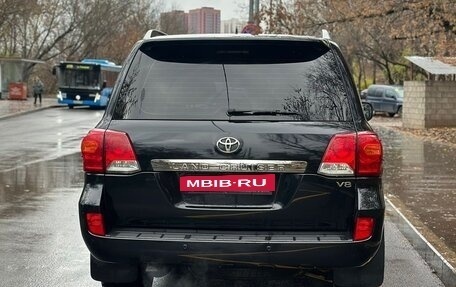 Toyota Land Cruiser 200, 2015 год, 4 300 000 рублей, 8 фотография