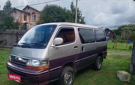 Toyota HiAce H100, 1992 год, 950 000 рублей, 14 фотография