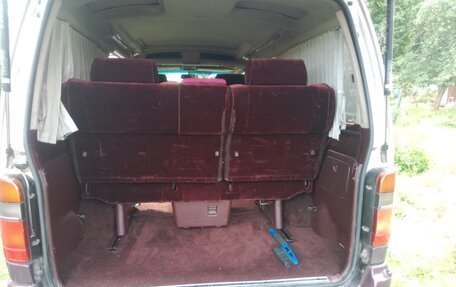 Toyota HiAce H100, 1992 год, 950 000 рублей, 18 фотография