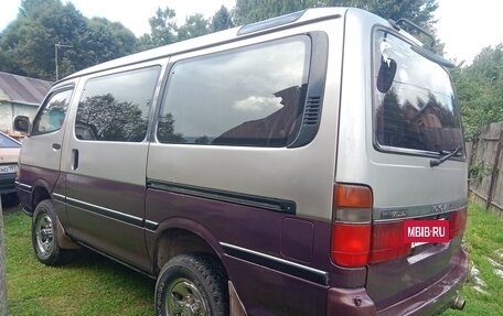 Toyota HiAce H100, 1992 год, 950 000 рублей, 15 фотография