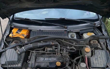 Opel Corsa C рестайлинг, 2005 год, 270 000 рублей, 4 фотография