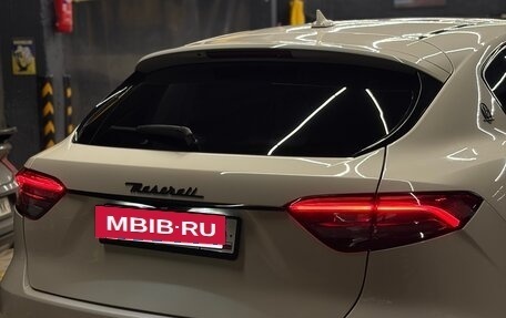 Maserati Levante I, 2021 год, 7 800 000 рублей, 5 фотография