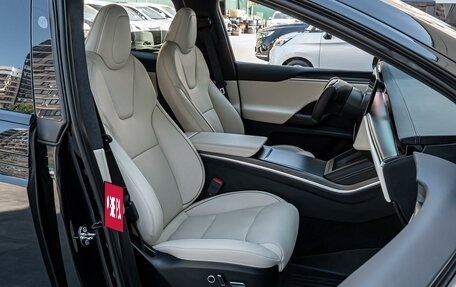 Tesla Model X I, 2024 год, 15 090 000 рублей, 12 фотография