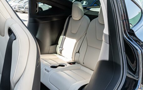 Tesla Model X I, 2024 год, 15 090 000 рублей, 16 фотография