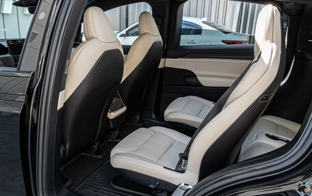 Tesla Model X I, 2024 год, 15 090 000 рублей, 17 фотография