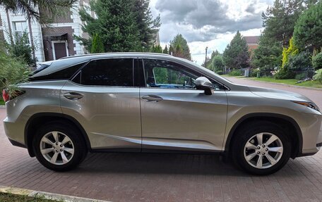 Lexus RX IV рестайлинг, 2017 год, 3 700 000 рублей, 3 фотография