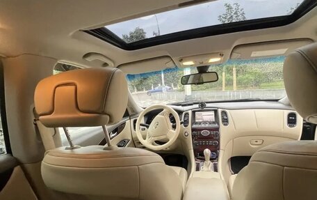 Infiniti QX50 I рестайлинг, 2013 год, 1 450 000 рублей, 12 фотография