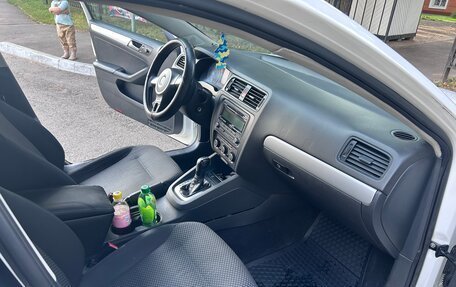 Volkswagen Jetta III, 2013 год, 745 000 рублей, 9 фотография