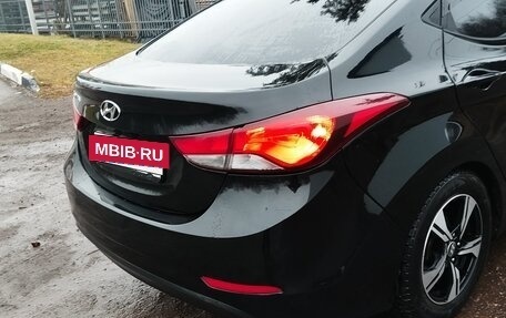 Hyundai Elantra V, 2013 год, 930 000 рублей, 2 фотография