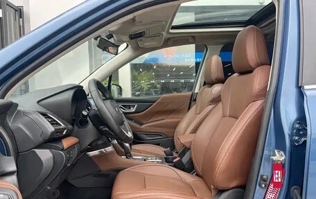 Subaru Forester, 2023 год, 3 050 000 рублей, 10 фотография