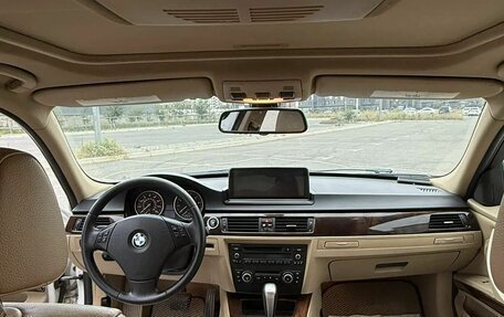 BMW 3 серия, 2011 год, 1 020 000 рублей, 20 фотография
