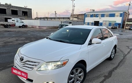 Toyota Camry, 2011 год, 1 300 000 рублей, 18 фотография