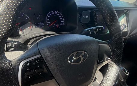 Hyundai Solaris II рестайлинг, 2019 год, 950 000 рублей, 7 фотография