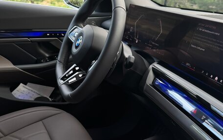 BMW 5 серия, 2025 год, 7 599 000 рублей, 13 фотография