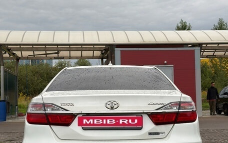 Toyota Camry, 2016 год, 1 900 000 рублей, 5 фотография