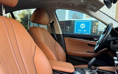 BMW 5 серия, 2020 год, 3 950 000 рублей, 15 фотография