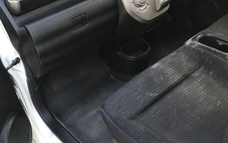 Honda Zest, 2010 год, 595 000 рублей, 23 фотография