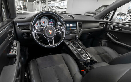 Porsche Macan I рестайлинг, 2016 год, 3 050 000 рублей, 7 фотография