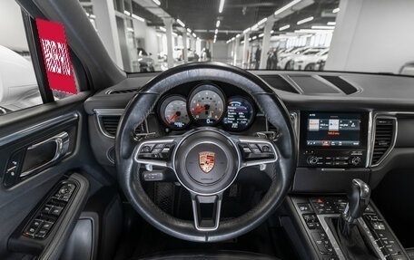 Porsche Macan I рестайлинг, 2016 год, 3 050 000 рублей, 10 фотография