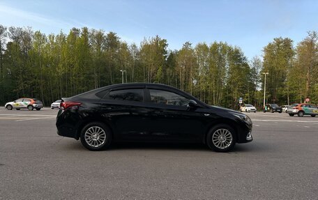 Hyundai Solaris II рестайлинг, 2018 год, 1 380 000 рублей, 5 фотография