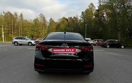 Hyundai Solaris II рестайлинг, 2018 год, 1 380 000 рублей, 3 фотография