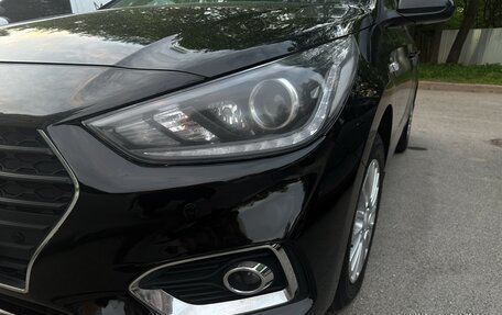 Hyundai Solaris II рестайлинг, 2018 год, 1 380 000 рублей, 31 фотография
