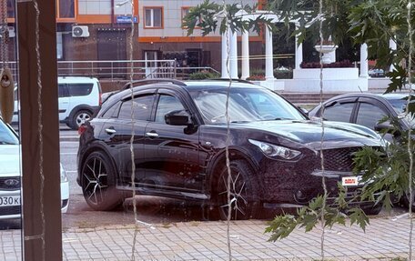 Infiniti FX II, 2012 год, 1 950 000 рублей, 4 фотография