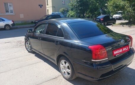 Toyota Avensis III рестайлинг, 2005 год, 480 000 рублей, 10 фотография