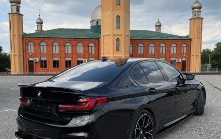 BMW 5 серия, 2019 год, 3 450 000 рублей, 2 фотография