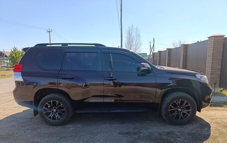 Toyota Land Cruiser Prado 150 рестайлинг 2, 2011 год, 2 500 000 рублей, 9 фотография