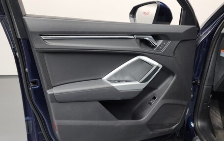 Audi Q3 Sportback, 2020 год, 3 000 000 рублей, 13 фотография