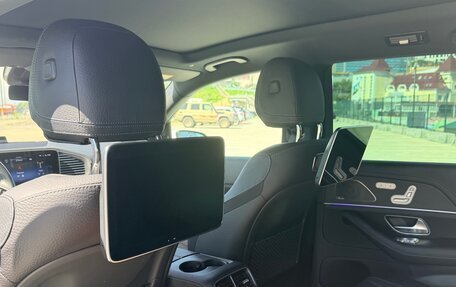 Mercedes-Benz GLS, 2023 год, 18 000 000 рублей, 12 фотография
