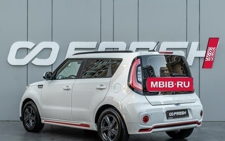 KIA Soul II рестайлинг, 2018 год, 1 560 000 рублей, 2 фотография